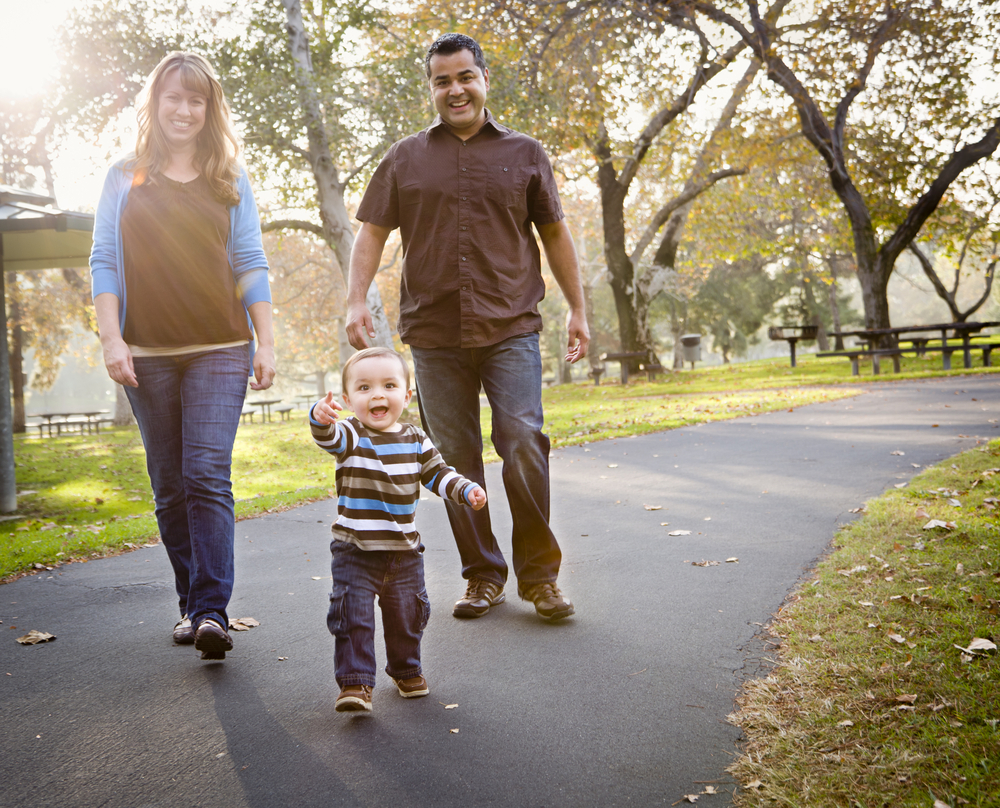 family in the park | MaidLuxe House Cleaning Houston